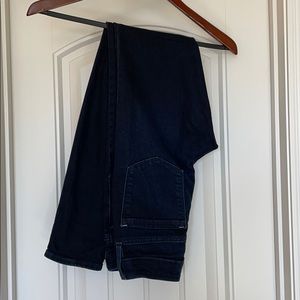 Athleta Sculptek dark wash jeans